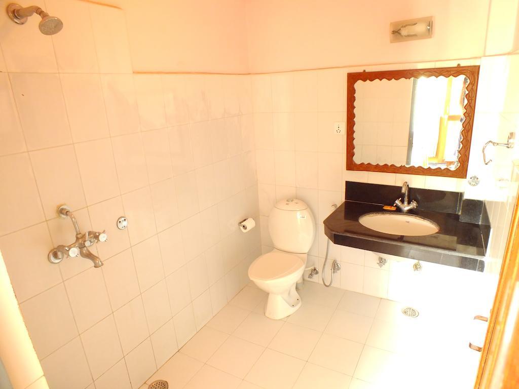 Hotel Greenland Pokhara Room photo